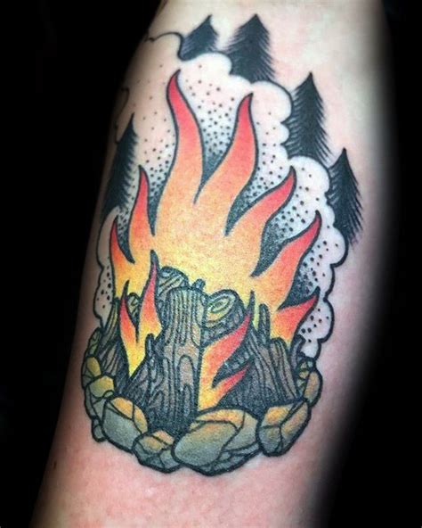 diseños tatuajes de fuego|50 Tatuajes de fuegos y hogueras (con el significado)